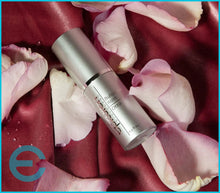 Load image into Gallery viewer, Epicuren Discovery Bulgarian Rose Otto, 0.5 Fl Oz