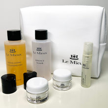 Load image into Gallery viewer, Le Mieux Clear Skin Beauty Essentials