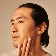 Load image into Gallery viewer, Omnilux Men LED Flexible Light Therapy Mask with proven results