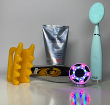 Cargar imagen en el visor de la galería, Time Master Pro LED with Promoter Collagen Gel and  free Face Sonic Brush - European Beauty by B