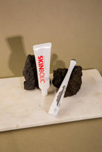 Load image into Gallery viewer, Skinbolic Gold Eye Cream 30ml &amp; Galvania used in Luxury Gold Therapy
