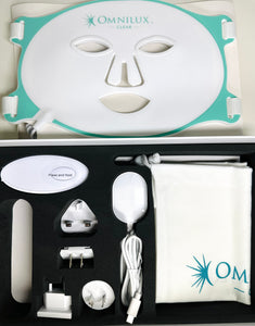 Máscara de terapia de luz flexible LED transparente Omnilux con resultados comprobados.