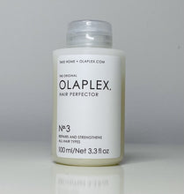 Cargar imagen en el visor de la galería, Olaplex No.3 Hair Perfector 3.3 fl OZ 100 ML with Scalp - Hair Brush - European Beauty by B
